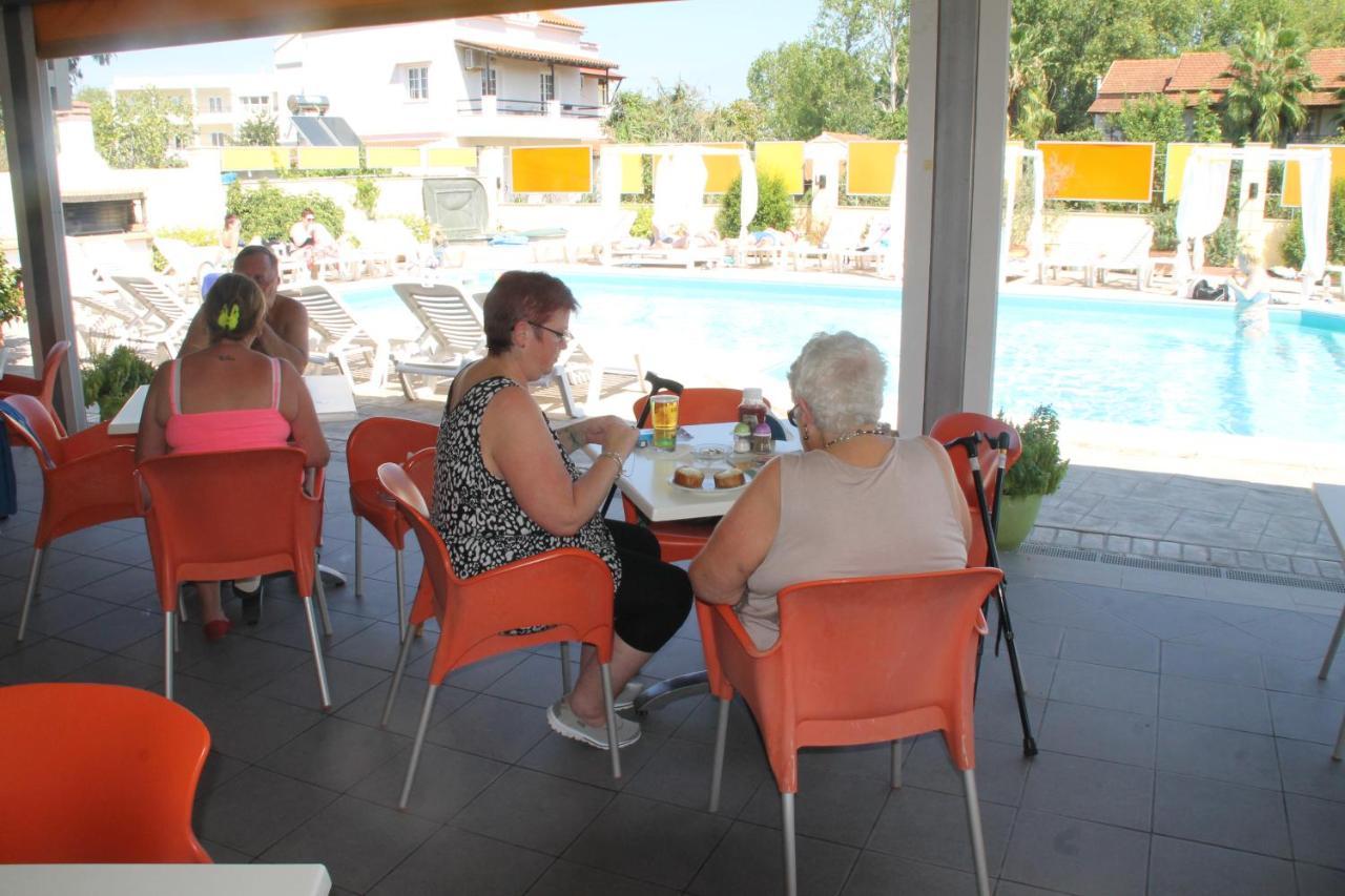 Kavos Central Exterior photo